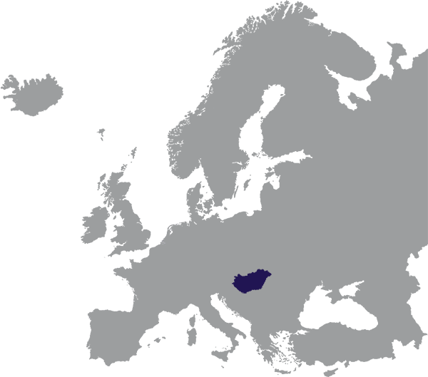 Hongarije aangegeven in donkerblauw op grijze kaart van Europa - op transparante achtergrond - 600 x 529 pixels